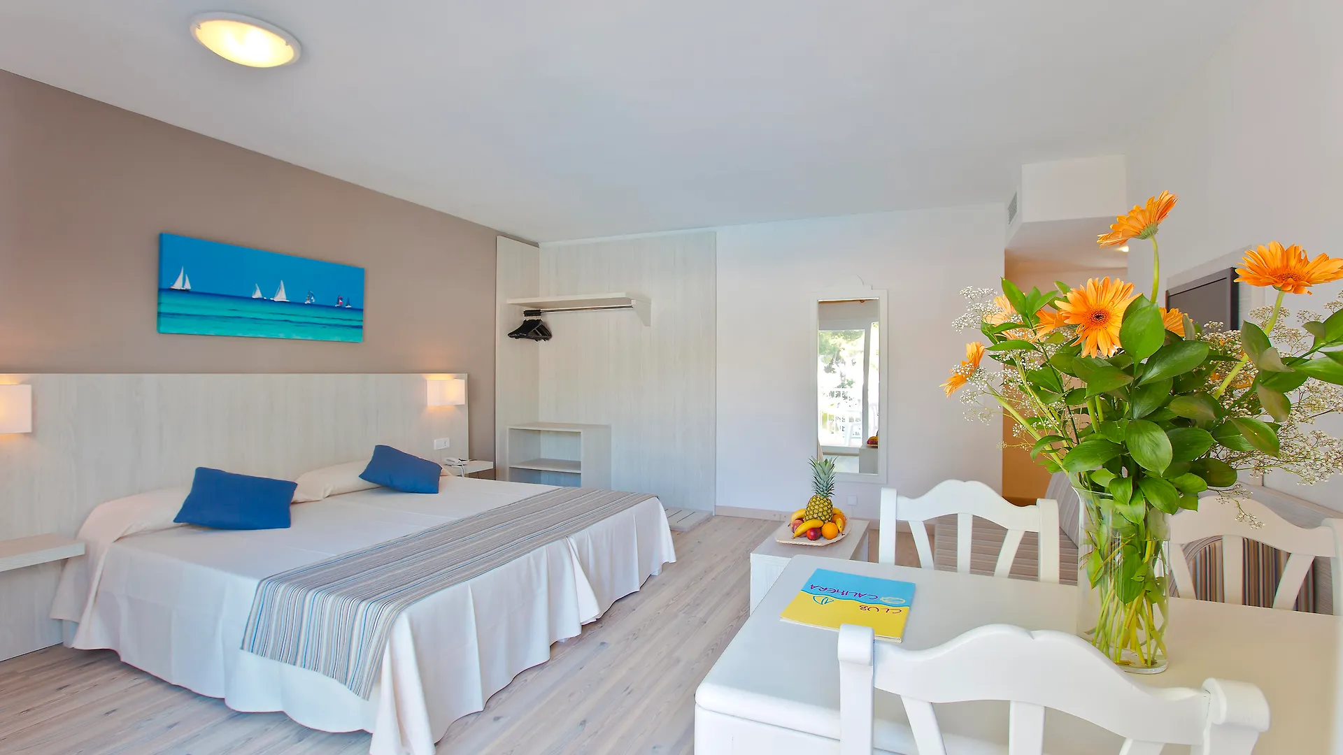 Hotel Club Es Talaial Cala d'Or  3*, Cala d'Or (Mallorca) Spain