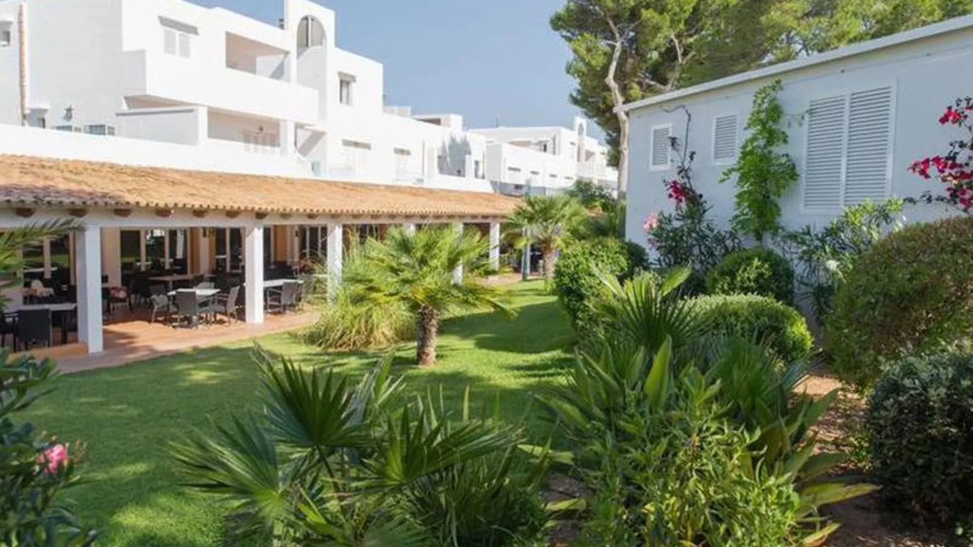 Hotel Club Es Talaial Cala d'Or  3*, Cala d'Or (Mallorca)